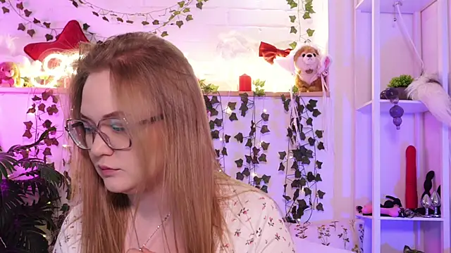MonicaAsis online show from 05/06/26, 06:01