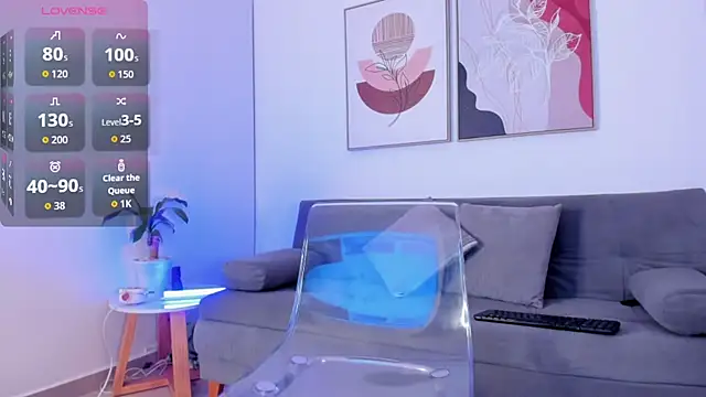 sofiiajones online show from 10/19/25, 12:13