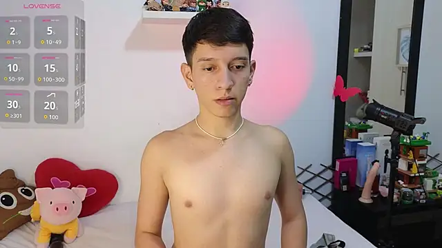 milky  boy  online show from 03/03/26, 10:39