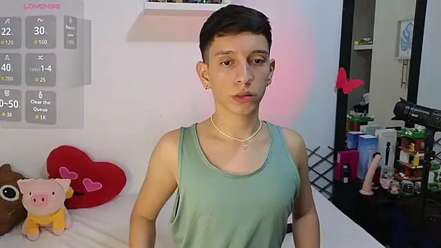 milky  boy  online show from 02/21/26, 05:53