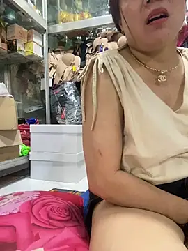 Cesywet online show from 03/23/25, 03:10