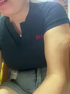 Cesywet online show from 09/21/25, 05:45