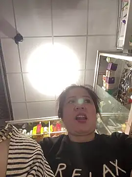 Cesywet online show from 10/06/25, 02:46