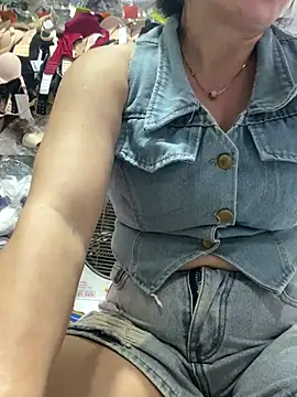 Cesywet online show from 09/10/25, 04:44