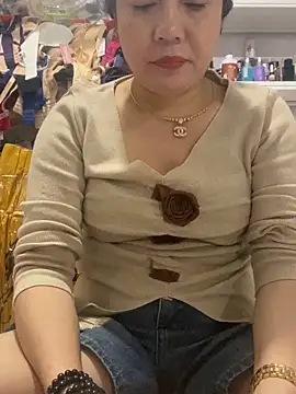 Cesywet online show from 03/21/25, 02:18