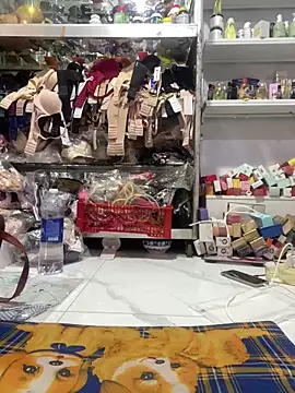 Cesywet online show from 09/19/25, 05:11