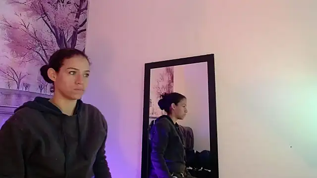 Snapshot of daniela_rivasth chatting on 03/17/25, 05:34 daniela rivasth online show from 03/17/25, 05:34