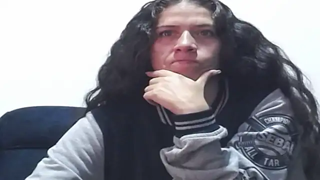 Snapshot of daniela_rivasth chatting on 10/05/25, 05:20 daniela rivasth online show from 10/05/25, 05:20