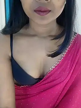 Snapshot of Rinika_67 chatting on 01/13/26, 10:52 Rinika 67 online show from 01/13/26, 10:52