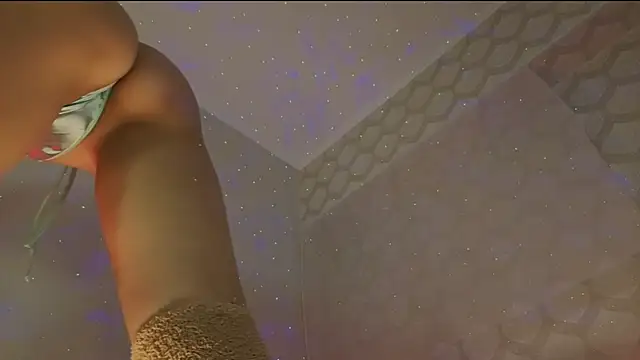 Snapshot of mali_haier chatting on 11/28/25, 10:48 mali haier online show from 11/28/25, 10:48