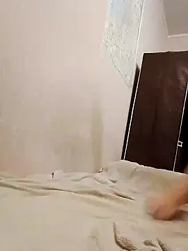 Rowena Vonnie online show from 11/15/25, 02:37