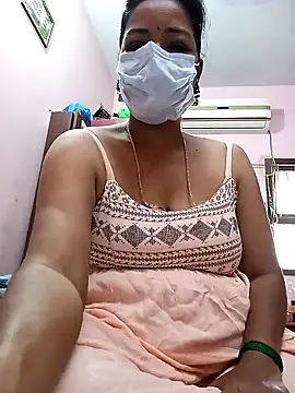 Snapshot of Tamil_sreelekha chatting on 02/03/25, 05:18 Tamil sreelekha online show from 02/03/25, 05:18