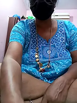 Snapshot of Tamil_sreelekha chatting on 01/30/25, 12:07 Tamil sreelekha online show from 01/30/25, 12:07