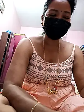 Snapshot of Tamil_sreelekha chatting on 03/16/25, 03:25 Tamil sreelekha online show from 03/16/25, 03:25