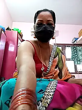 Snapshot of Tamil_sreelekha chatting on 01/25/25, 03:30 Tamil sreelekha online show from 01/25/25, 03:30