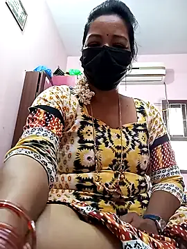 Snapshot of Tamil_sreelekha chatting on 01/28/25, 07:11 Tamil sreelekha online show from 01/28/25, 07:11