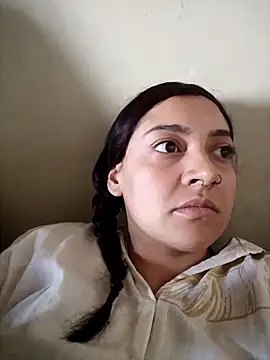 CORALINE GREYM online show from 10/19/25, 08:44