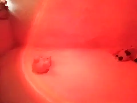 CORALINE GREYM online show from 12/05/25, 07:34