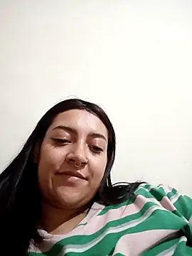 CORALINE GREYM online show from 11/04/25, 07:34