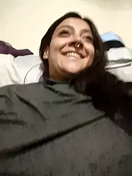 CORALINE GREYM online show from 10/01/25, 03:44