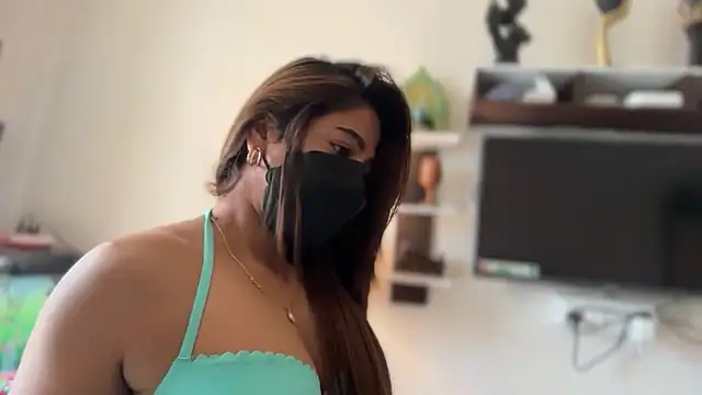 Hotty-Sana online show from 03/25/26, 05:51