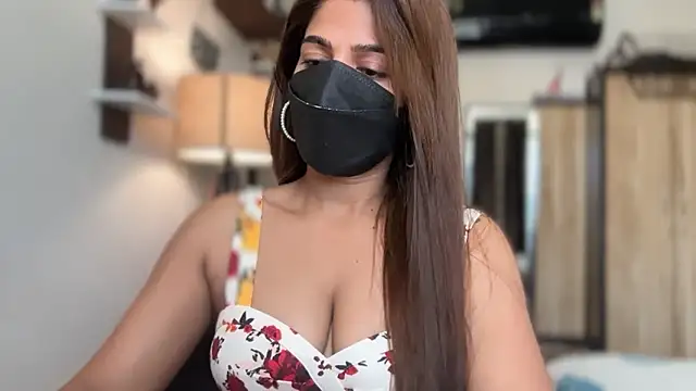 Hotty-Sana online show from 04/15/26, 05:24