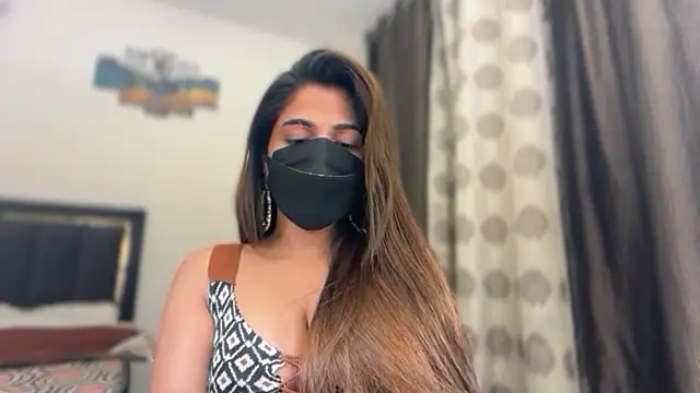 Hotty-Sana online show from 04/30/26, 05:09