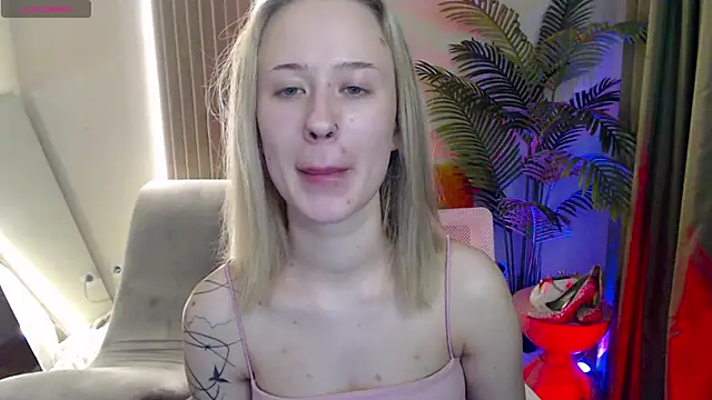 SashaBrooks online show from 11/28/25, 02:06