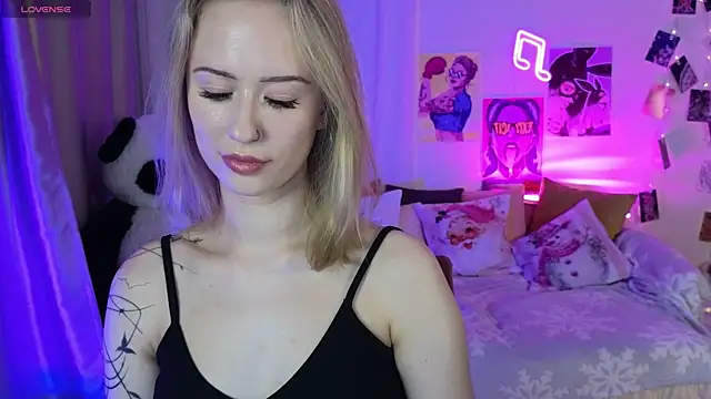 SashaBrooks online show from 12/20/25, 02:09