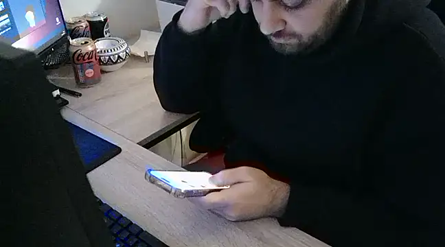 Snapshot of zebymasry chatting on 12/06/24, 10:46 zebymasry online show from 12/06/24, 10:46