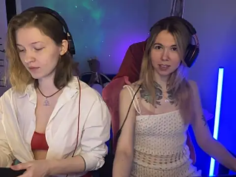 AsgardPrincesses online show from 05/25/26, 09:02