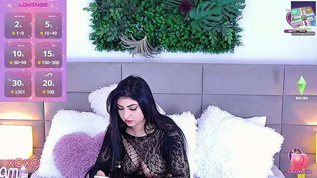 ZendayaClark online show from 02/07/25, 07:07