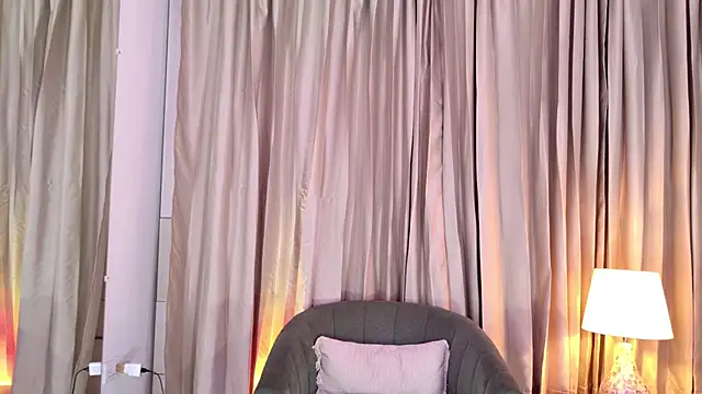 candyy bella online show from 02/24/26, 12:28