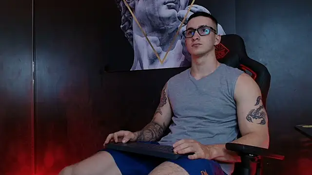 JacksonOlsenn online show from 10/29/25, 08:41