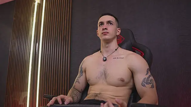 JacksonOlsenn online show from 03/19/26, 09:04