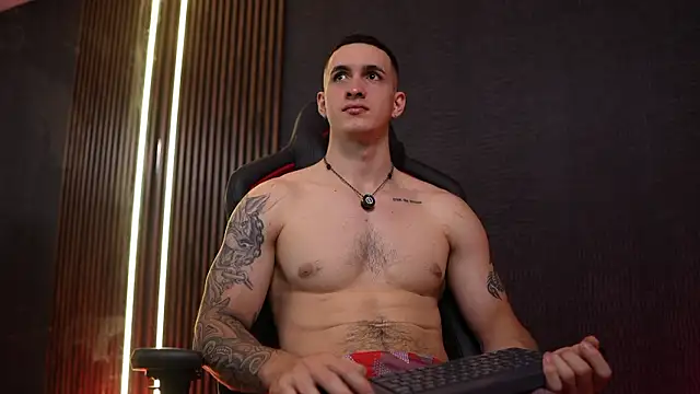 JacksonOlsenn online show from 03/17/26, 09:07