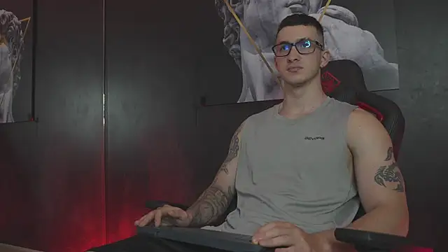 JacksonOlsenn online show from 11/13/25, 08:24