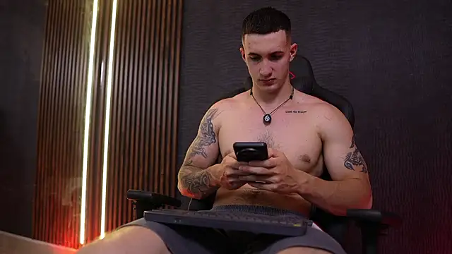 JacksonOlsenn online show from 03/16/26, 09:06