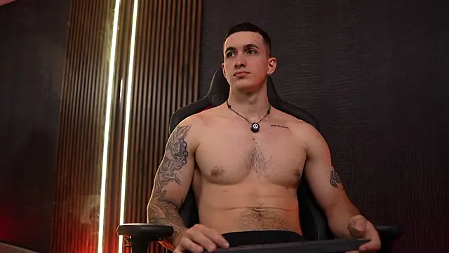 JacksonOlsenn online show from 03/12/26, 08:35