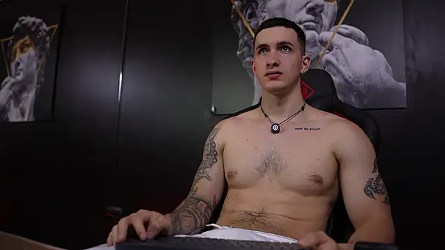 JacksonOlsenn online show from 01/31/26, 08:29