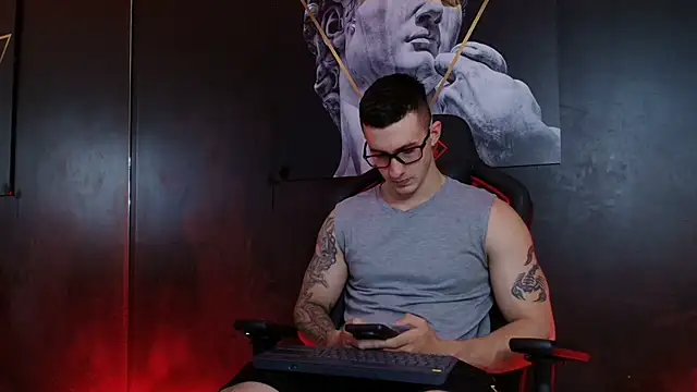 JacksonOlsenn online show from 11/03/25, 09:07