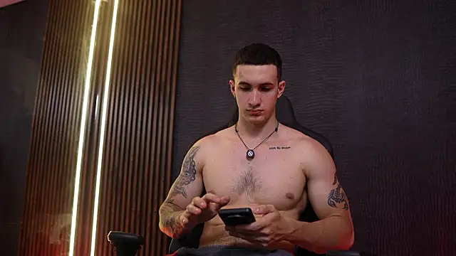 JacksonOlsenn online show from 03/26/26, 08:40