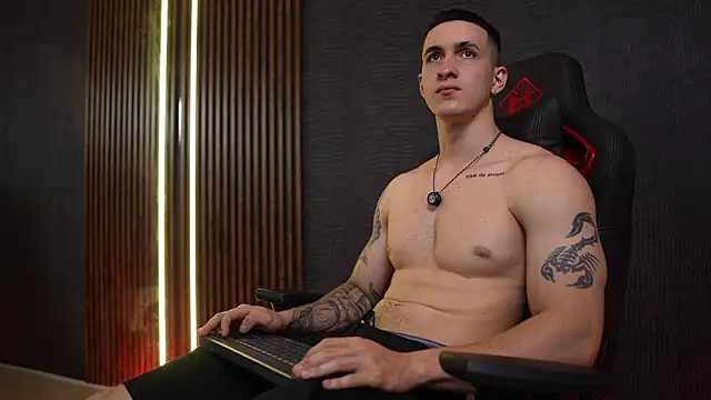 JacksonOlsenn online show from 02/17/26, 08:50