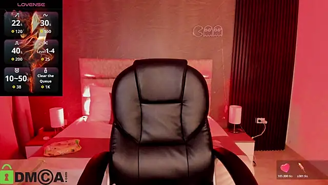 Cristal  adams online show from 11/08/25, 12:20