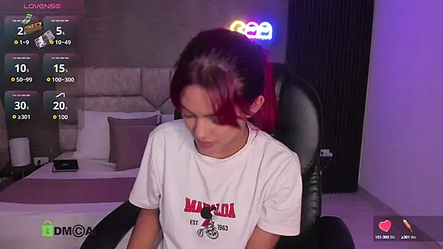 Cristal  adams online show from 09/19/25, 12:42