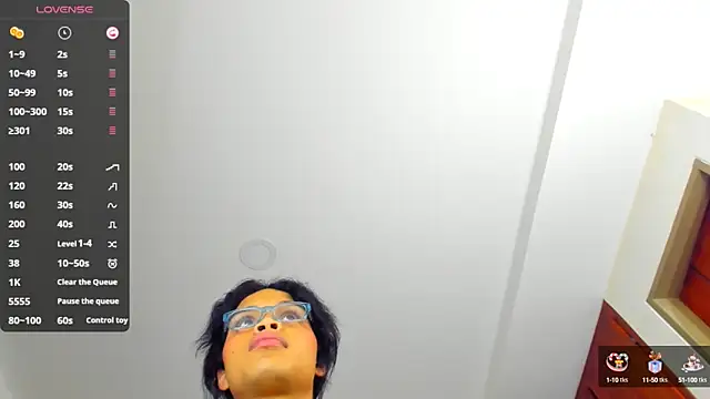 evelyn wine online show from 02/27/25, 11:04