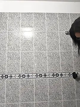 Snapshot of evelyn_wine chatting on 11/25/25, 06:30 evelyn wine online show from 11/25/25, 06:30