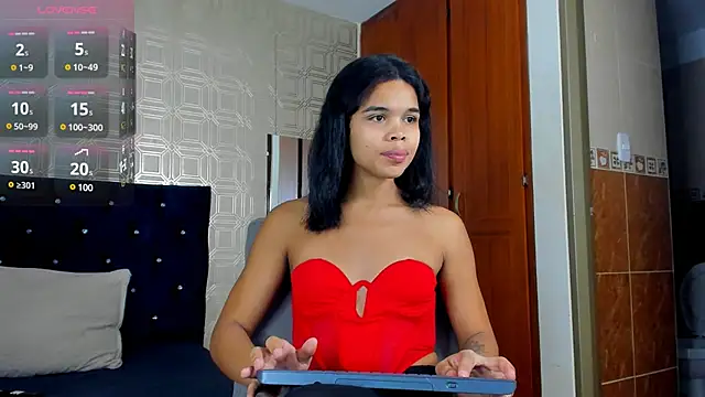 evelyn wine online show from 03/14/25, 08:17