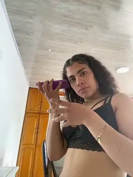 NINA 18 YEARS online show from 09/23/25, 08:16