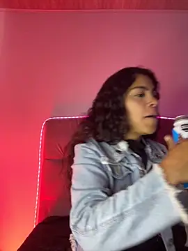 NINA 18 YEARS online show from 12/02/25, 09:27